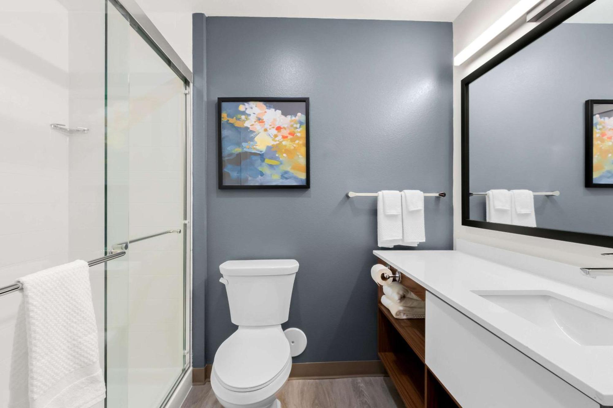 Everhome Suites Glendale Sports Entertainment District Экстерьер фото